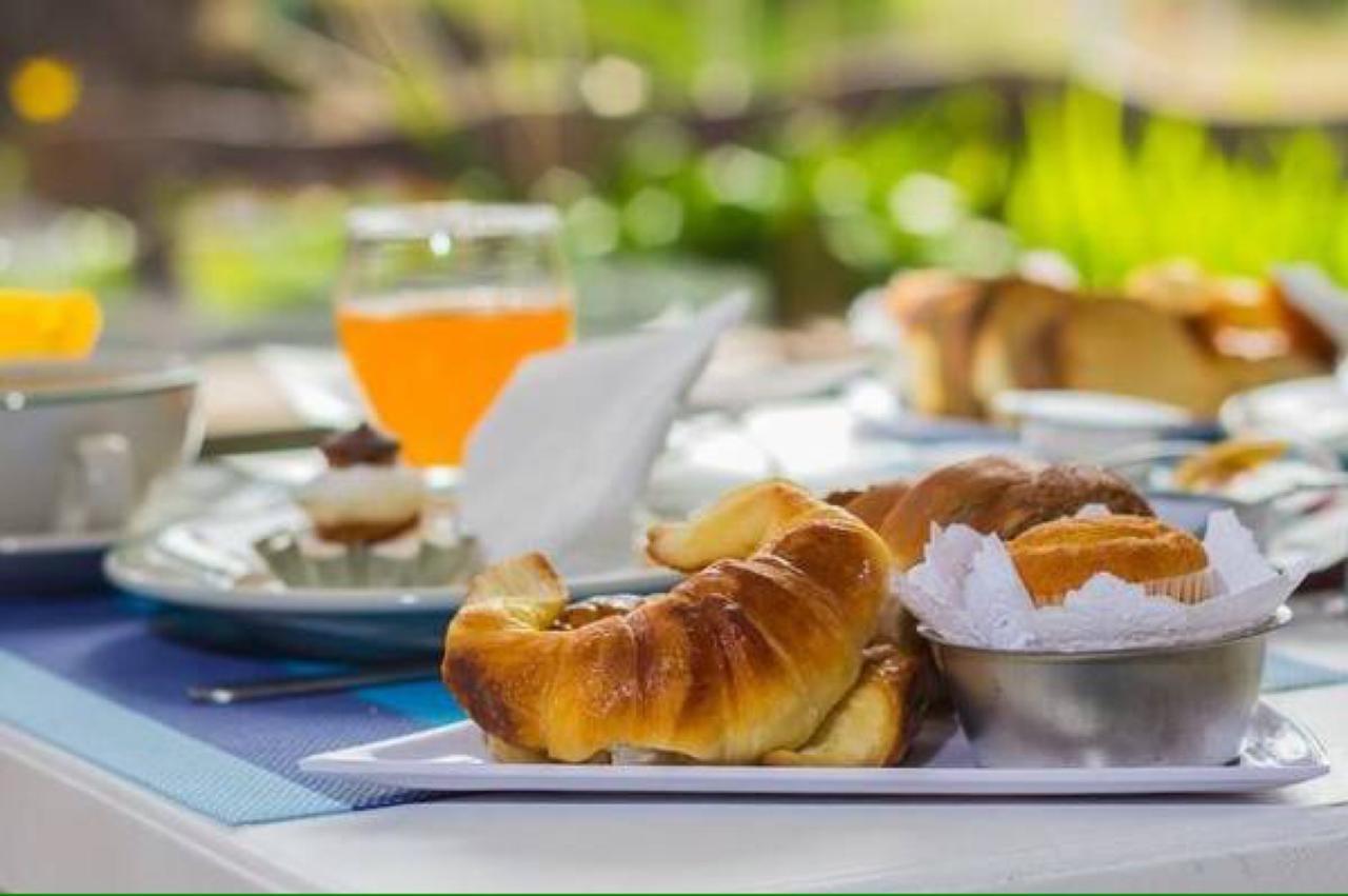 Hotel Berlin Pinamar Zewnętrze zdjęcie