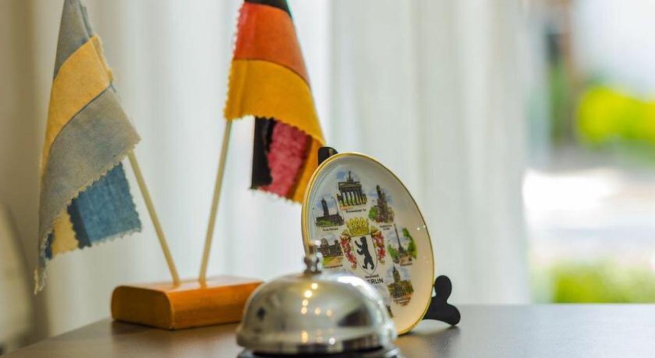 Hotel Berlin Pinamar Zewnętrze zdjęcie