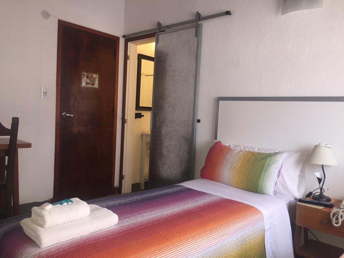 Hotel Berlin Pinamar Zewnętrze zdjęcie