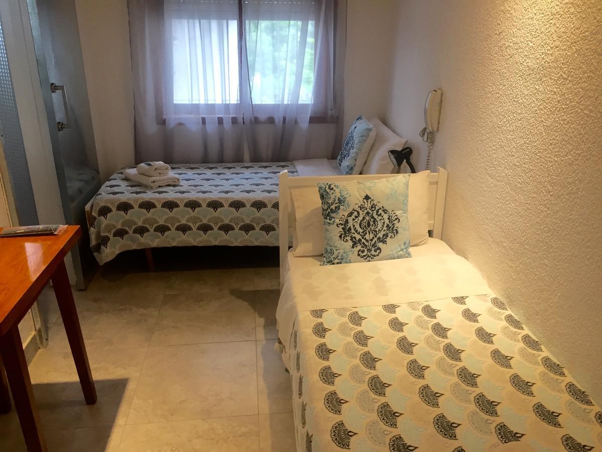 Hotel Berlin Pinamar Zewnętrze zdjęcie